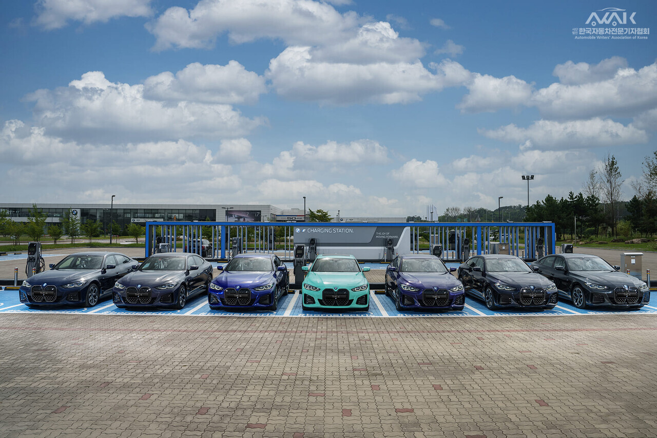 BMW i4 인디비주얼 에디션